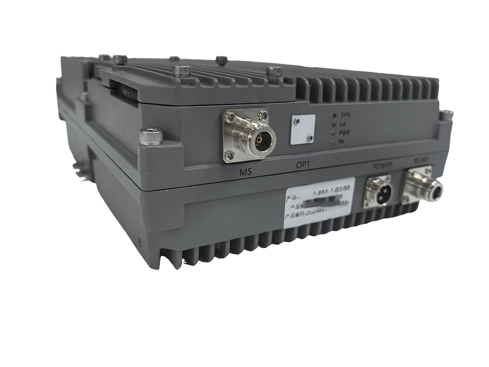  东乡三频手机信号接收器2000㎡